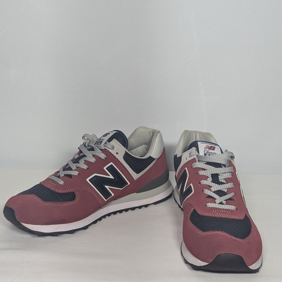 NEW New Balance Mens 574 V2 Evergreen Suede Sneaker sz 11 burgundy/grey - Picture 2 of 4